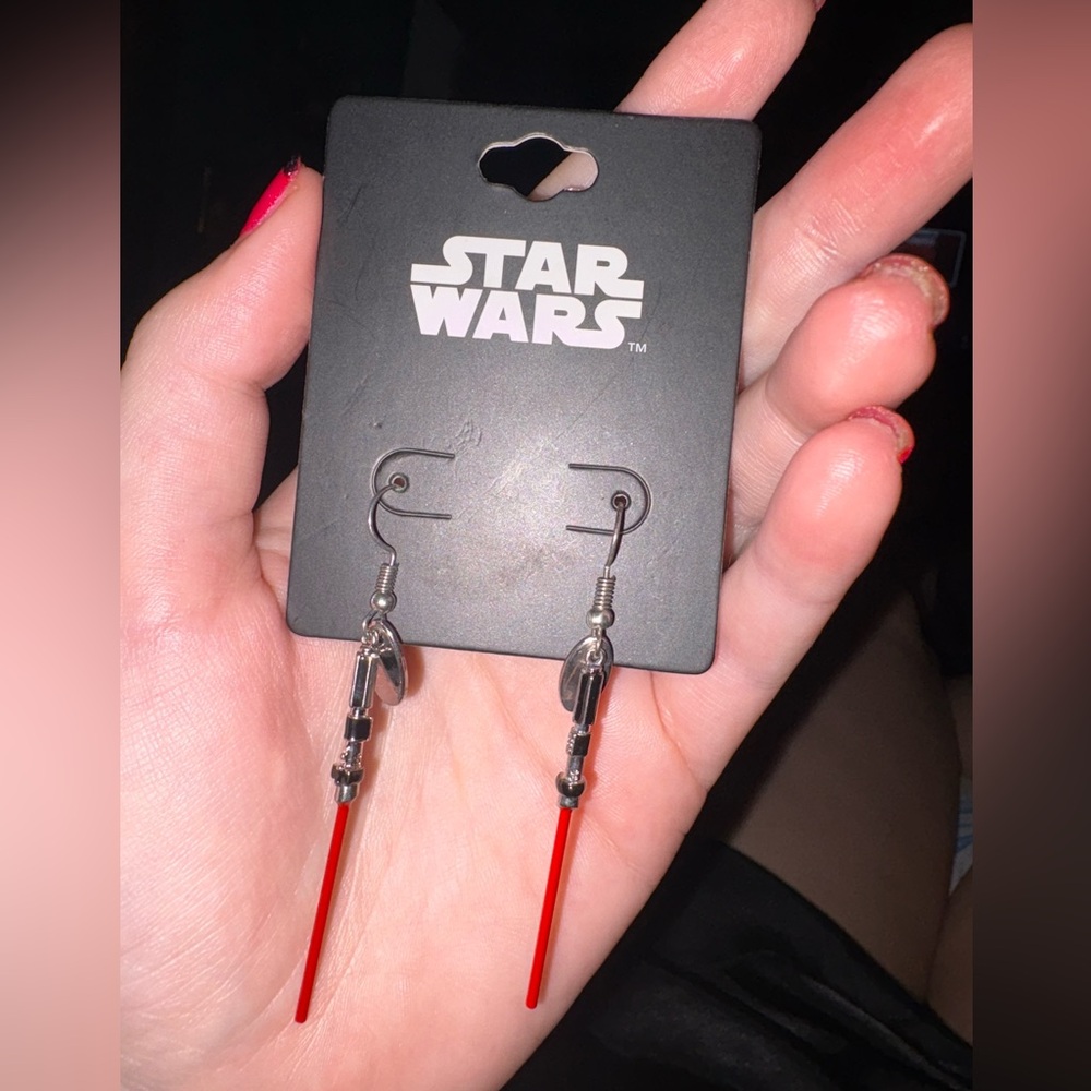 Bioworld Star Wars Red Lightsaber Earrings